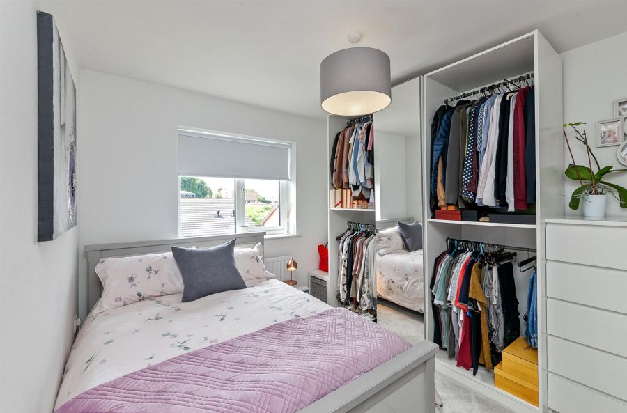 10 Baronsgrange Rise