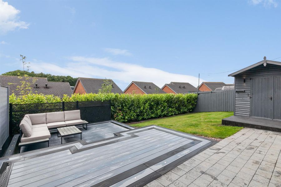 10 Baronsgrange Rise