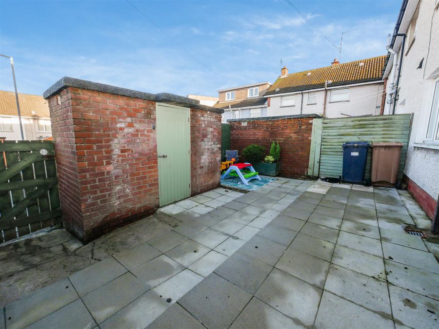 17 Kilwarlin Crescent, Belvoir Park