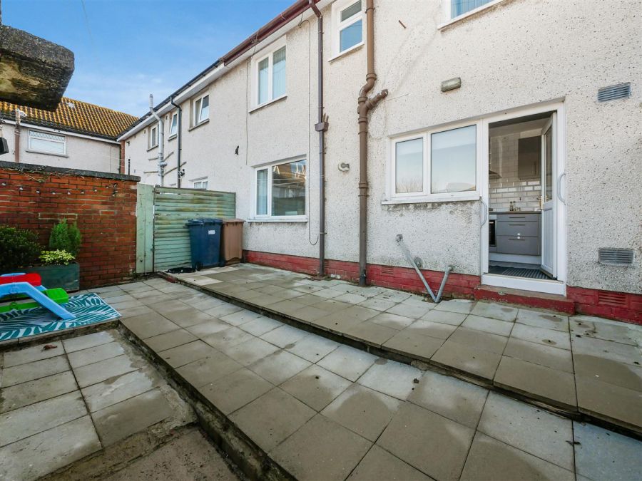 17 Kilwarlin Crescent, Belvoir Park