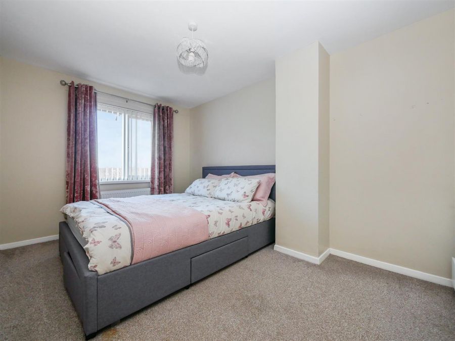 17 Kilwarlin Crescent, Belvoir Park