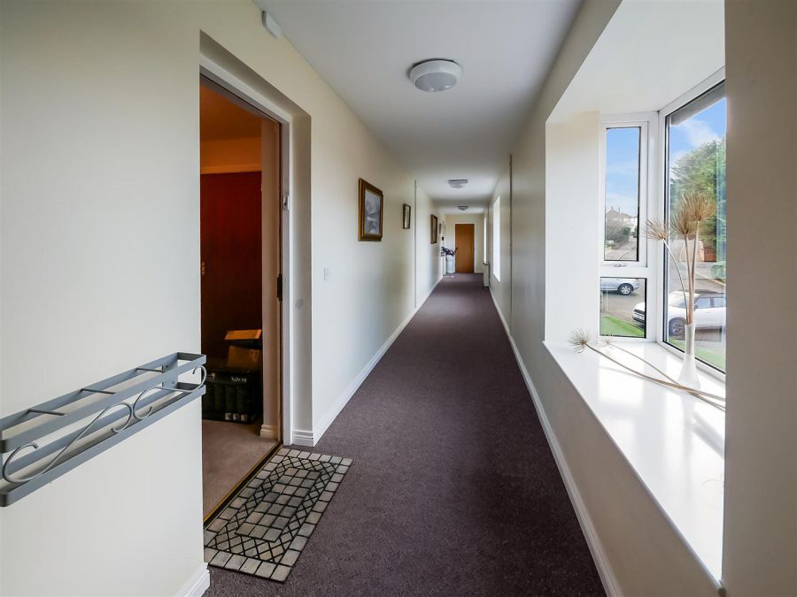 Apt 12 Queensfort Court, Saintfield Road