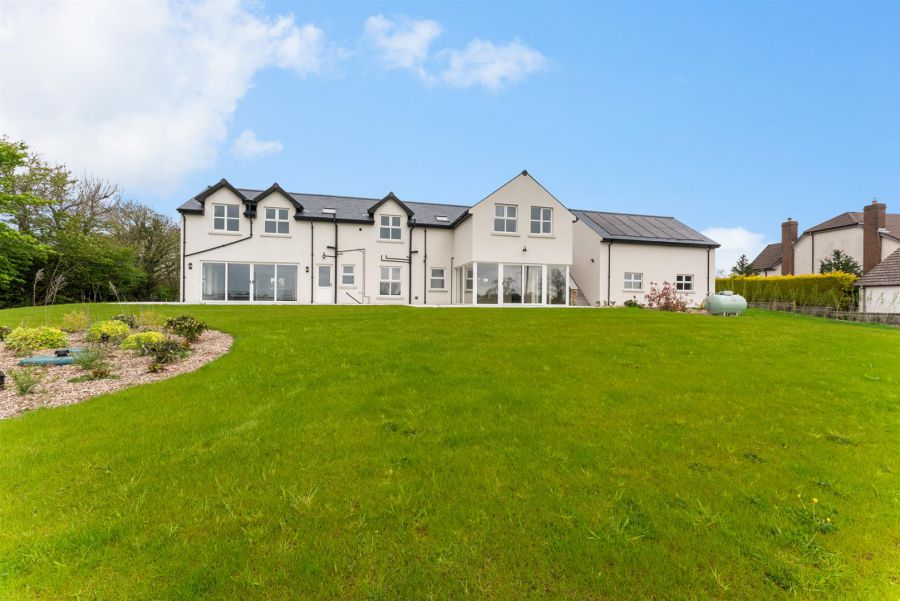 17 Ballycreely Road