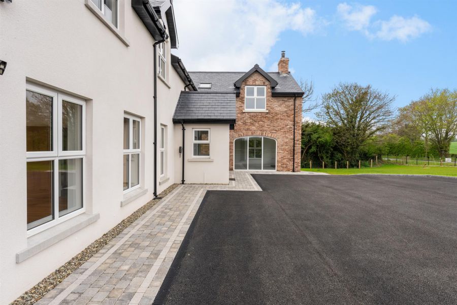 17 Ballycreely Road
