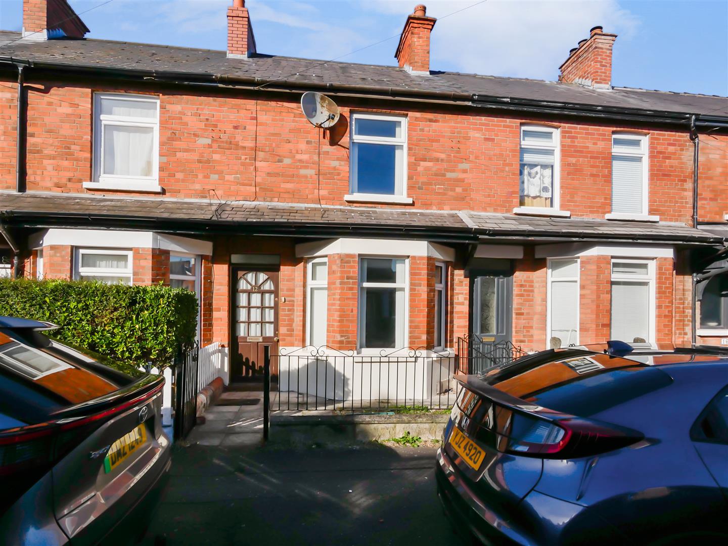 12 Hillsborough Drive, Cregagh Road, belfast, BT6 9DS for sale with