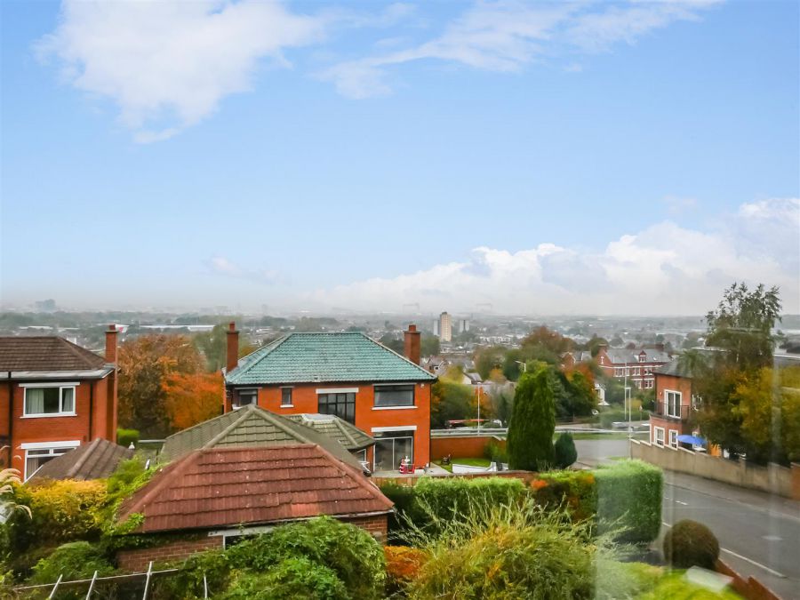 1 Beechgrove Park, Upper Knockbreda Road