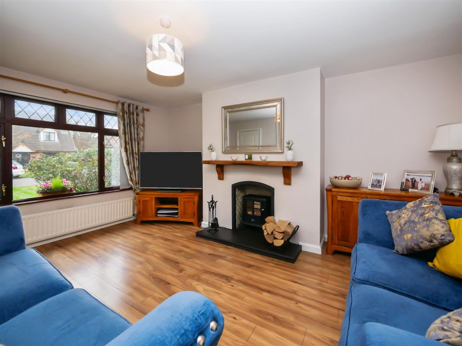 85 Baronscourt Road, Saintfield Road