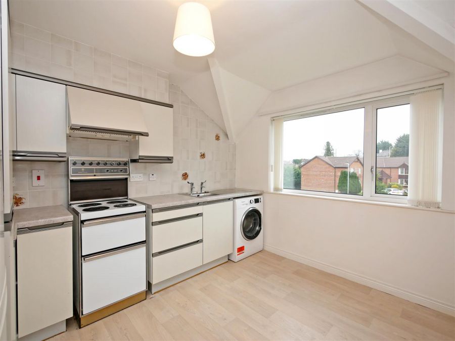 28 Queensfort Court, Saintfield Road