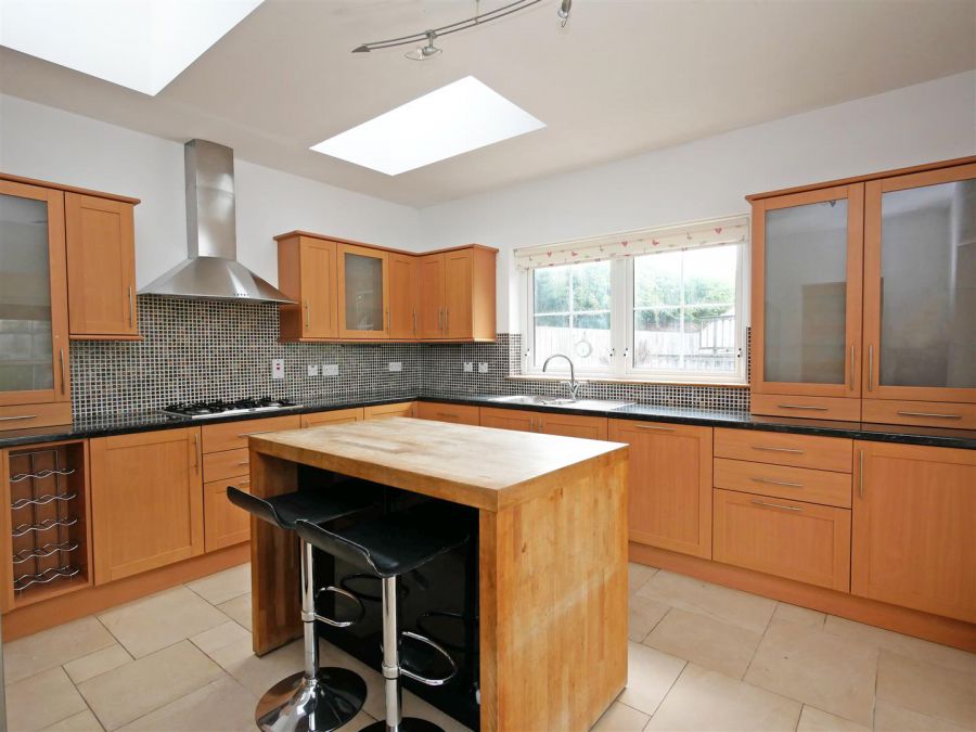 228 Hillhall Road