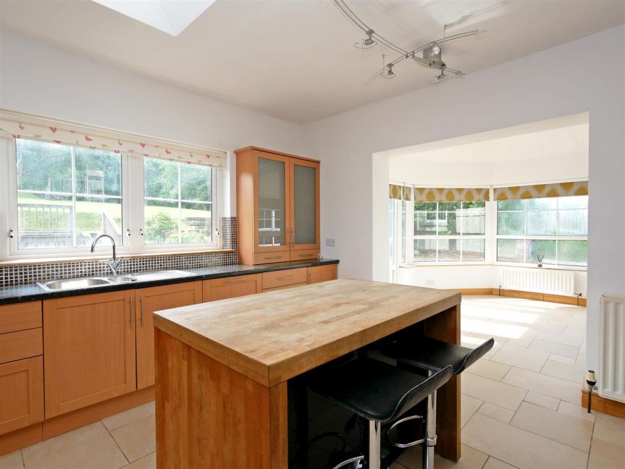 228 Hillhall Road