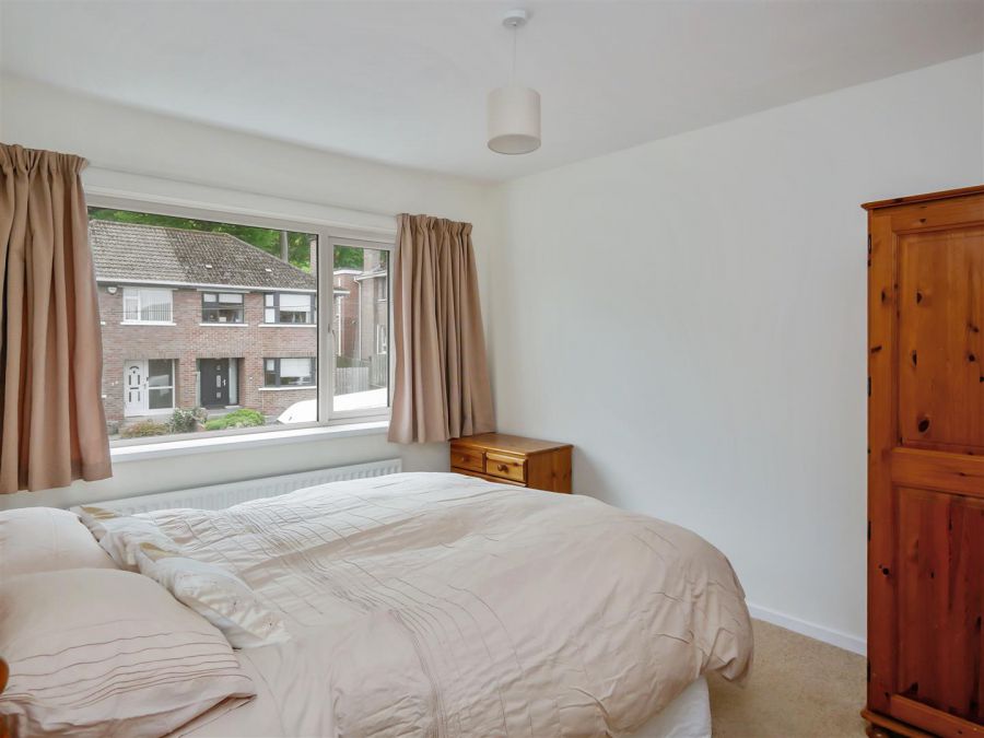 5 Beechgrove Avenue