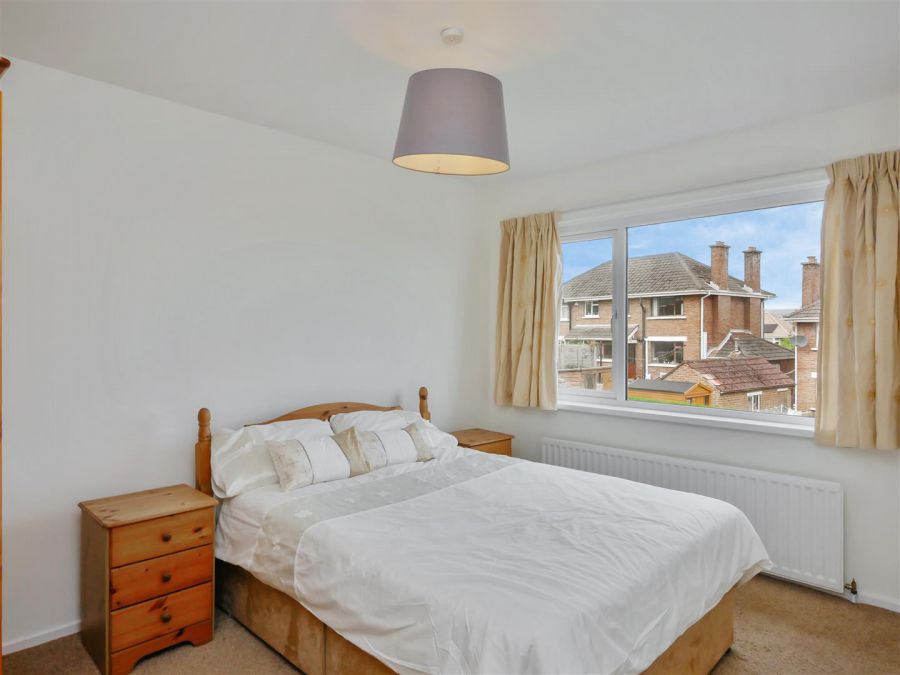 5 Beechgrove Avenue