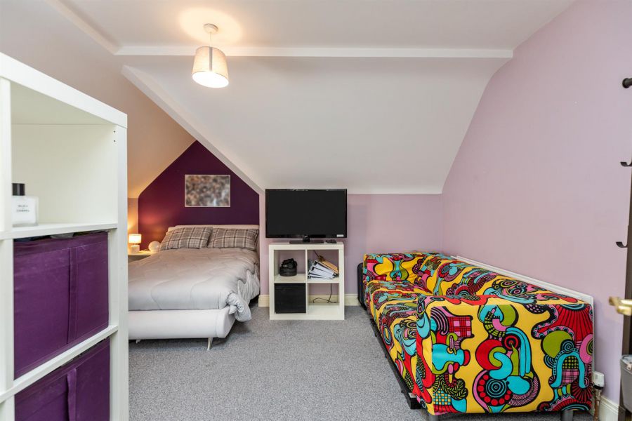 Apt 8 Willowbank Manor