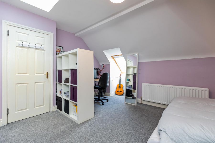 Apt 8 Willowbank Manor