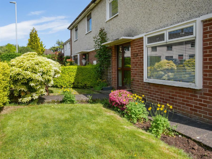 15 Castlecoole Park, Belvoir Park