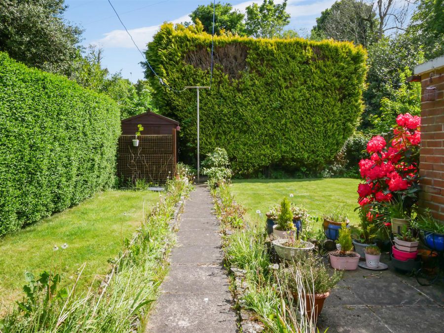 15 Castlecoole Park, Belvoir Park