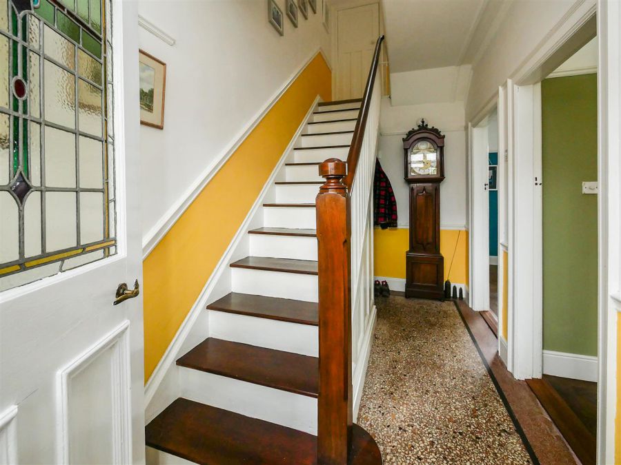 25 Gibson Park Gardens, Cregagh Road