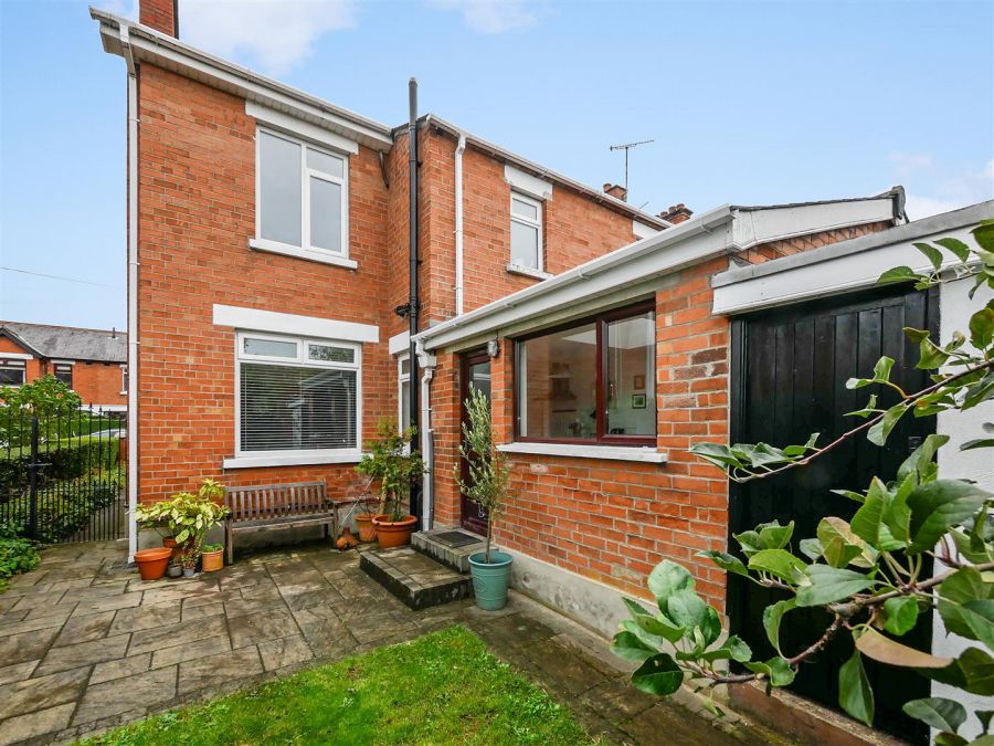 25 Gibson Park Gardens, Cregagh Road