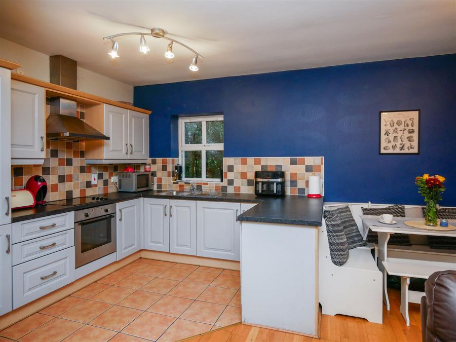 19 Hampton Court, Ballygowan