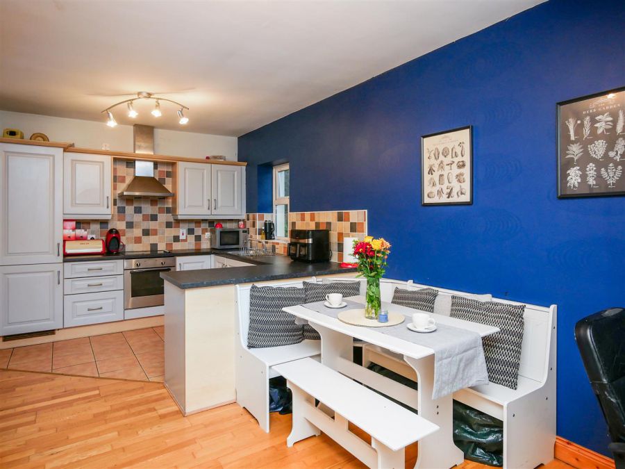 19 Hampton Court, Ballygowan