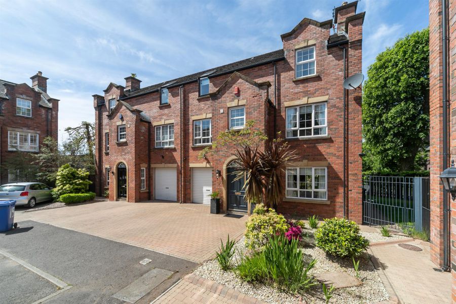 16 Mornington Place