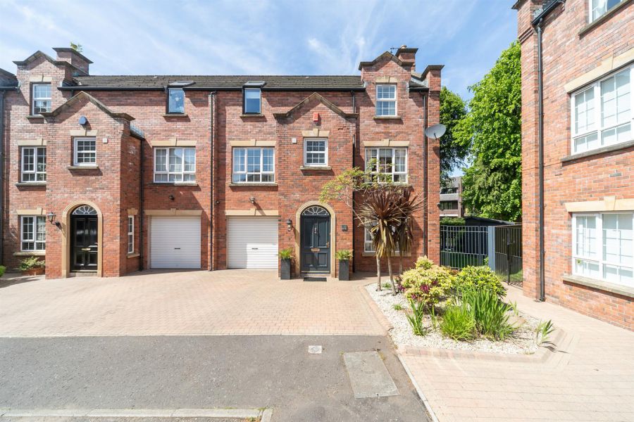 16 Mornington Place