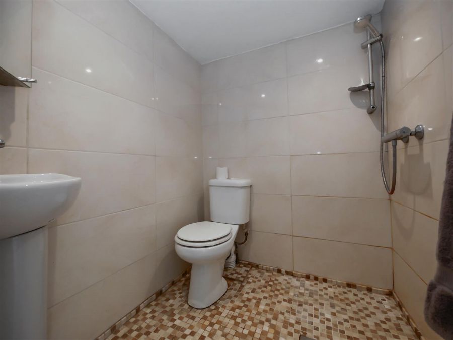 25 Rushfield Avenue, Ormeau Road