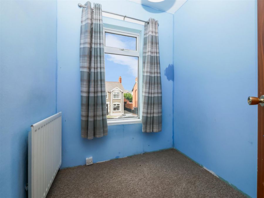 16 Cicero Gardens, Off Castlereagh Road