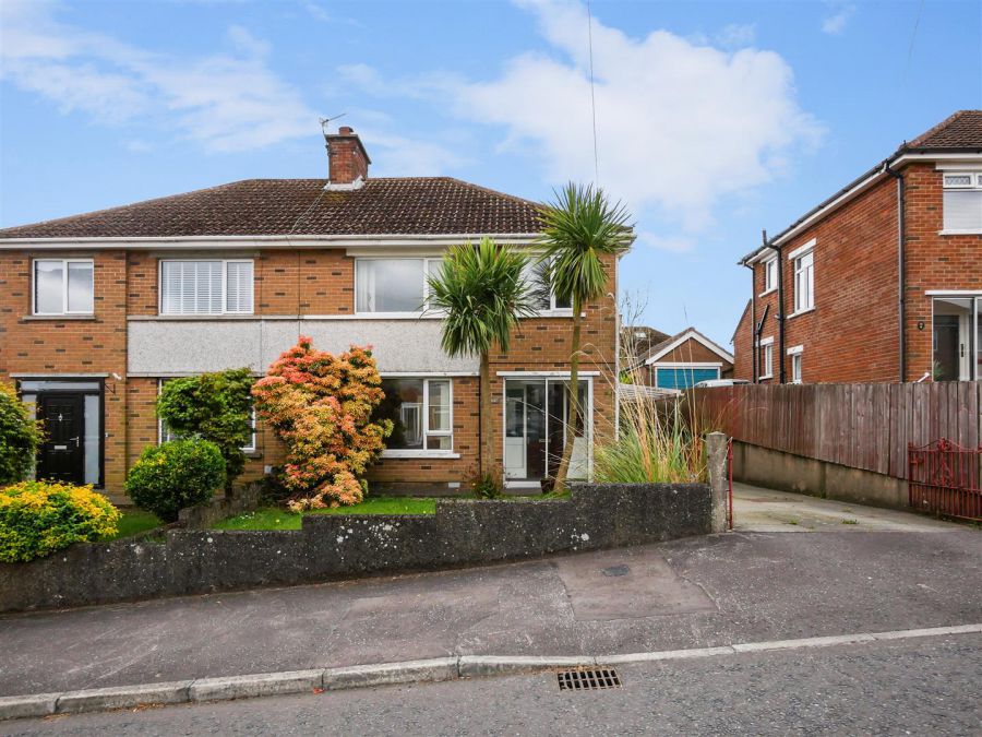 4 Alt-Min Avenue, Newton Park