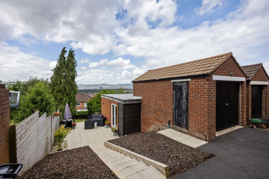 45 Beechgrove Gardens