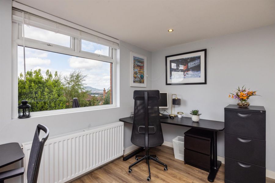 45 Beechgrove Gardens
