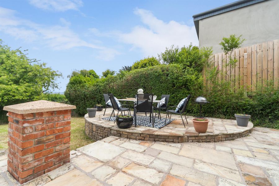 15 Lenaghan Park, Saintfield Road