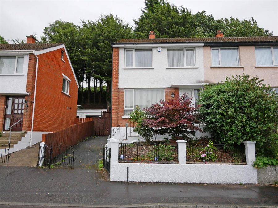 27 Woodbreda Park,saintfield road, belfast, BT8 7HY