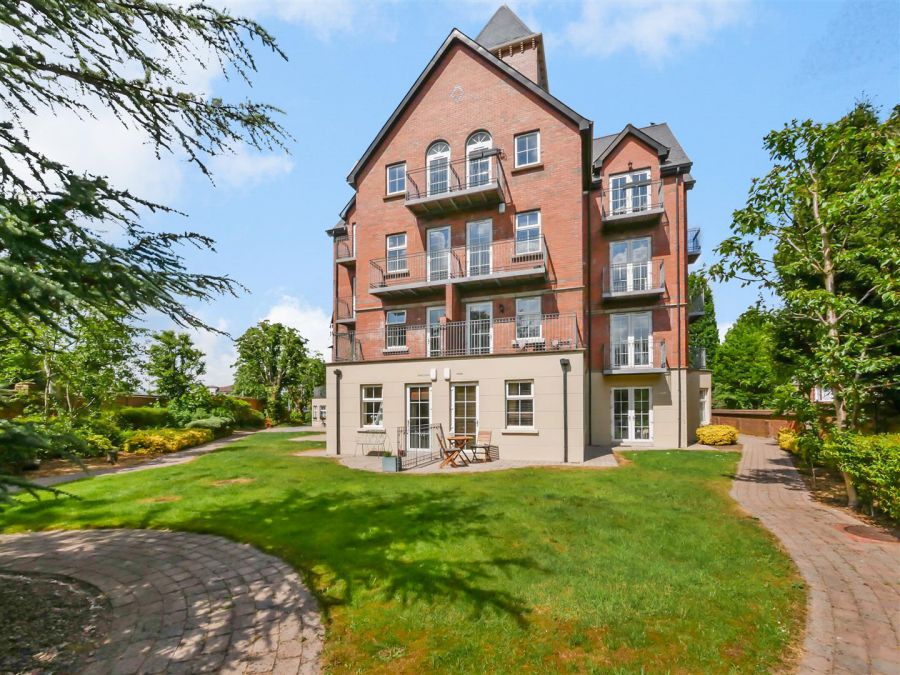 Apt 30 4 Bell Towers South, Ravenhill / Ormeau