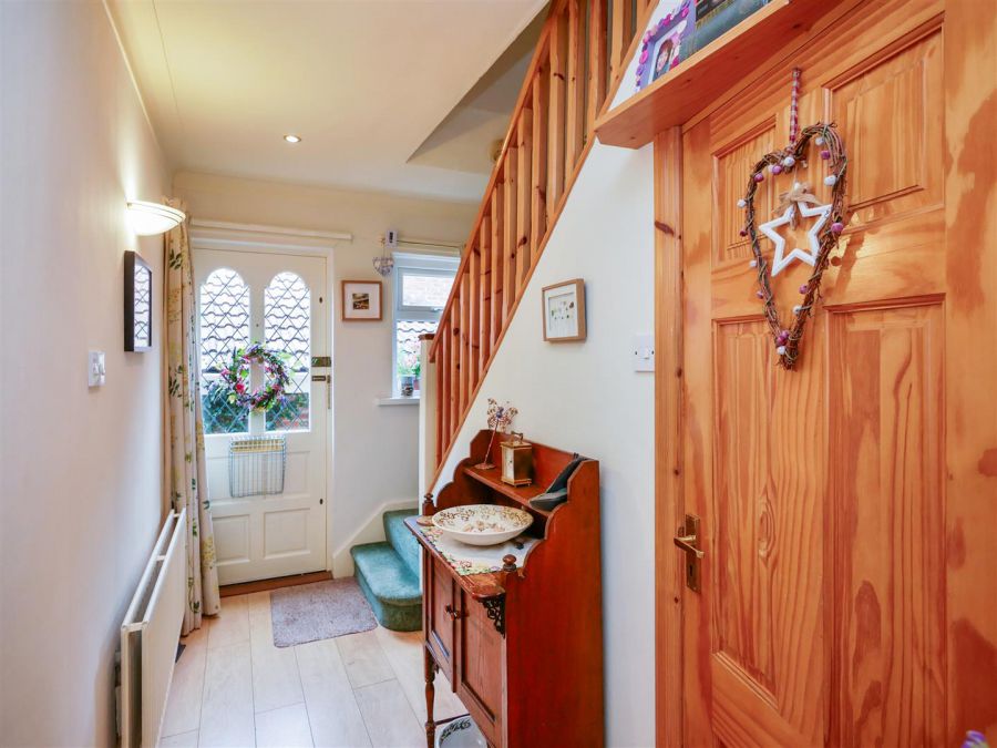 30 Beechgrove Avenue