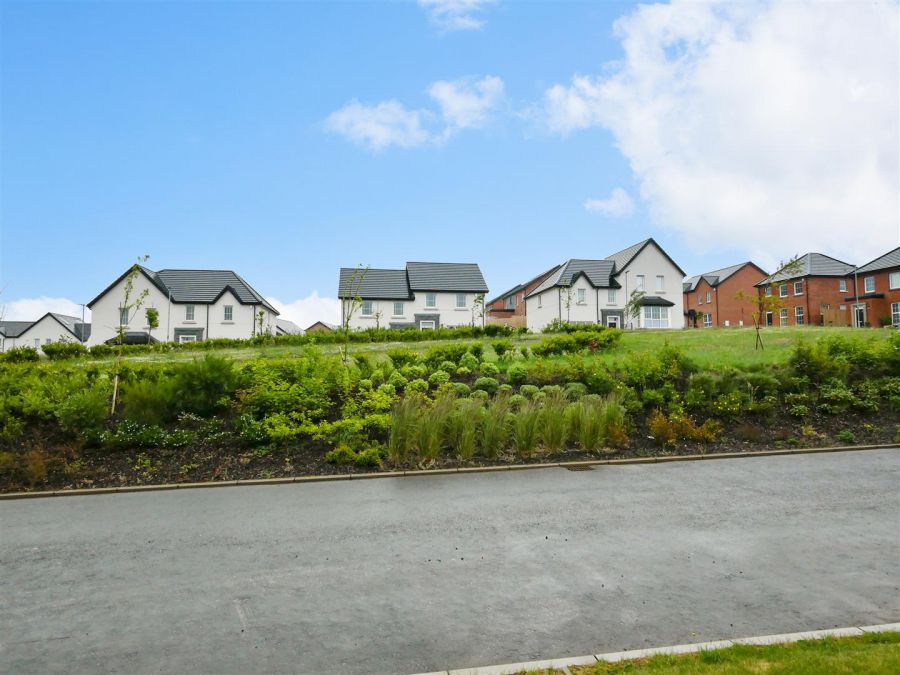 5 Mealough Gardens