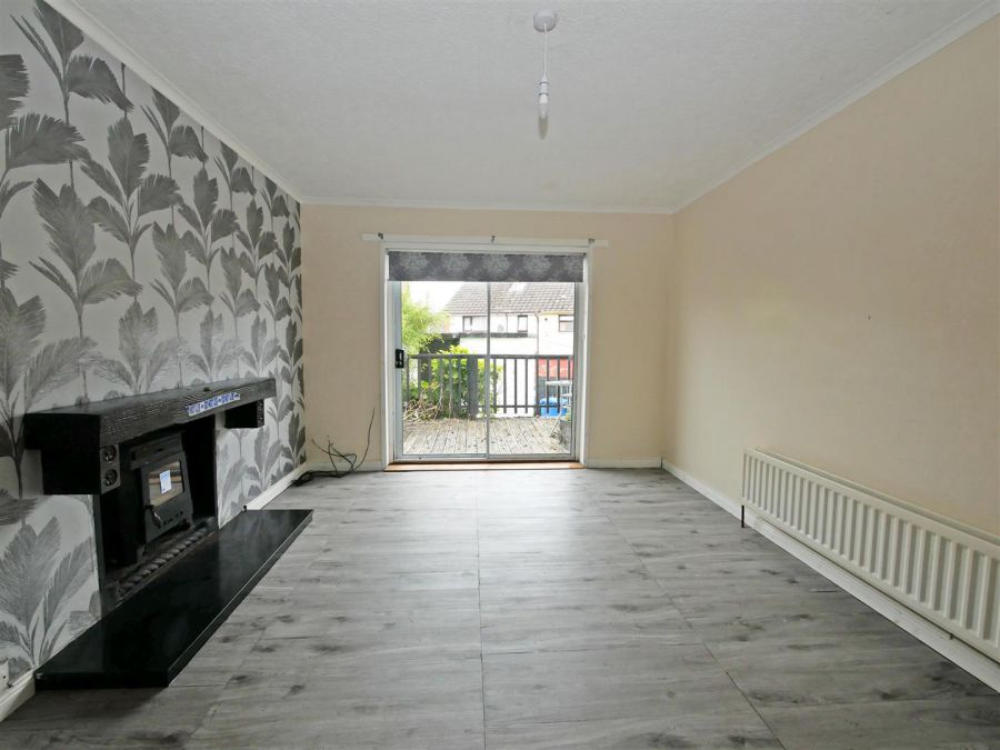 36 Moyle Walk, Belvoir Park