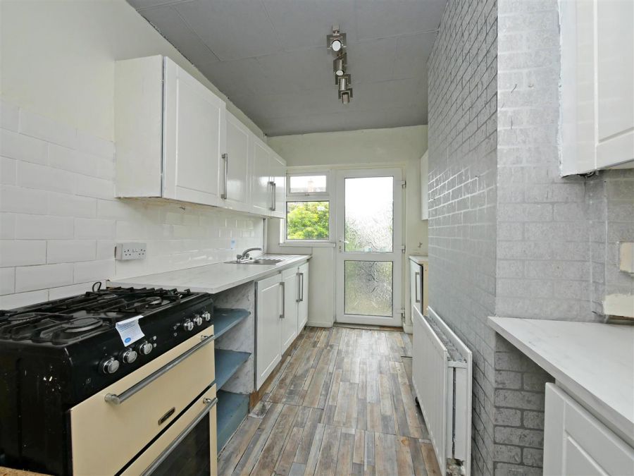 36 Moyle Walk, Belvoir Park