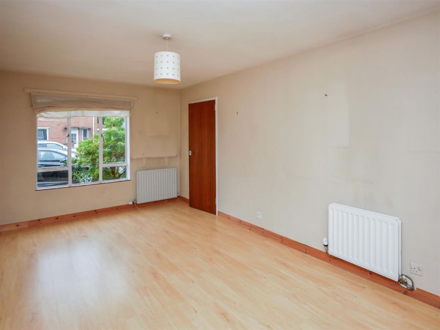 11 Annadale Gardens