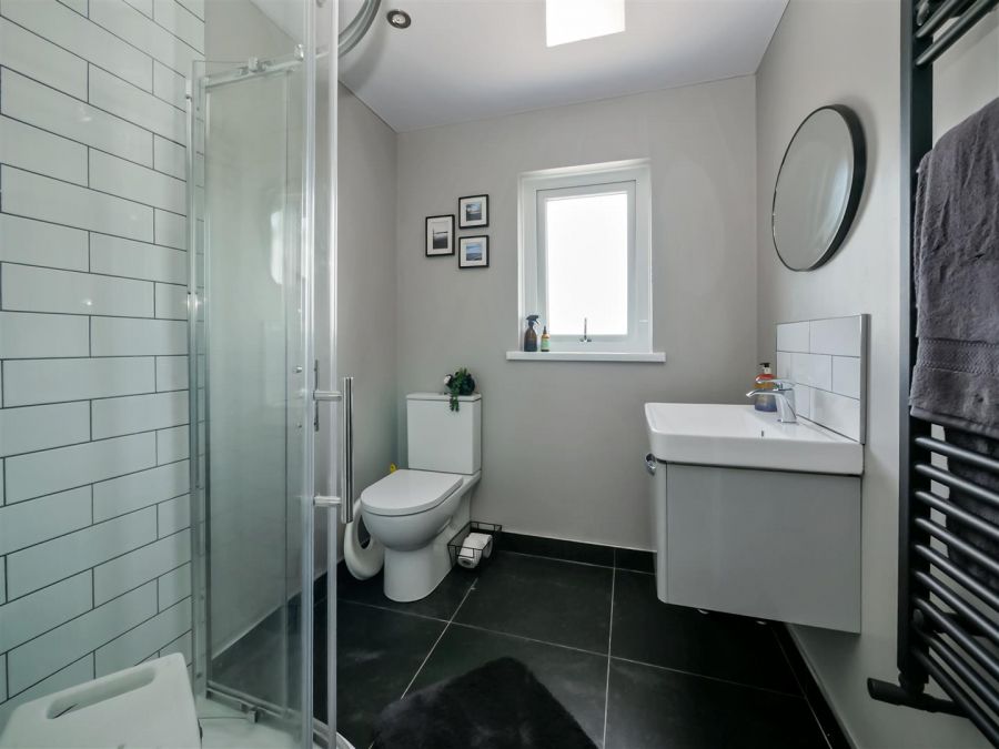 16 Castledillon Road, Belvoir Park