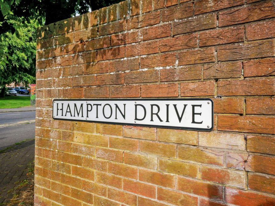2 Hampton Drive, Ormeau Road