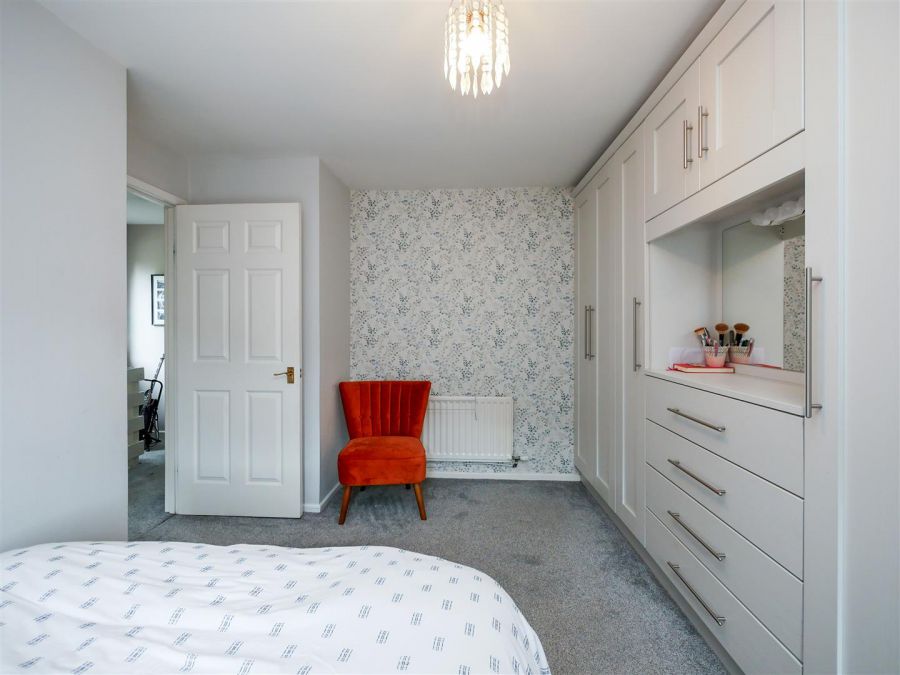 2 Hampton Drive, Ormeau Road