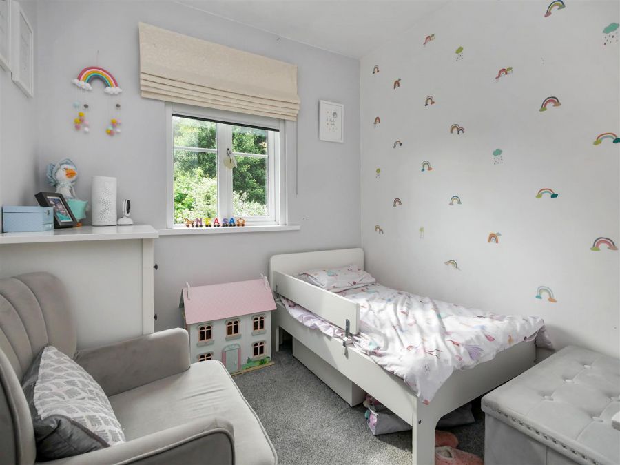 2 Hampton Drive, Ormeau Road