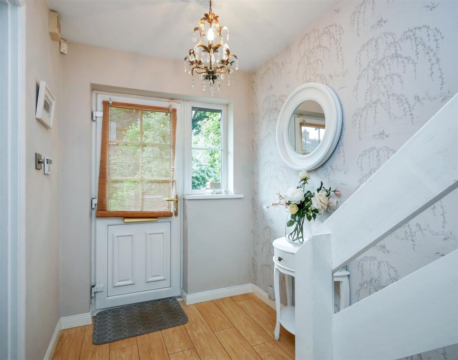 2 Hampton Drive, Ormeau Road
