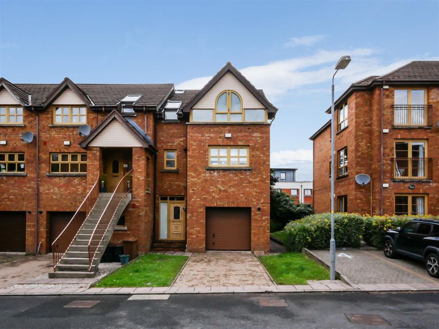 10 Forest Grove