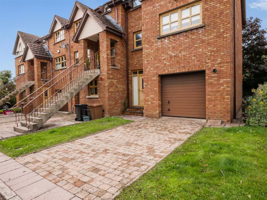 10 Forest Grove
