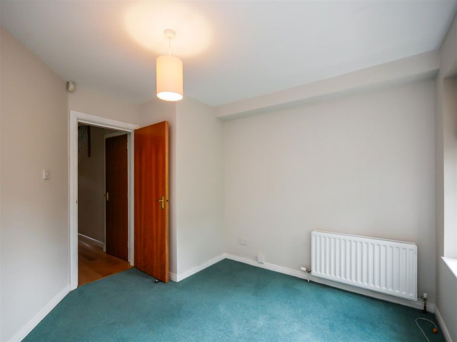 10 Forest Grove