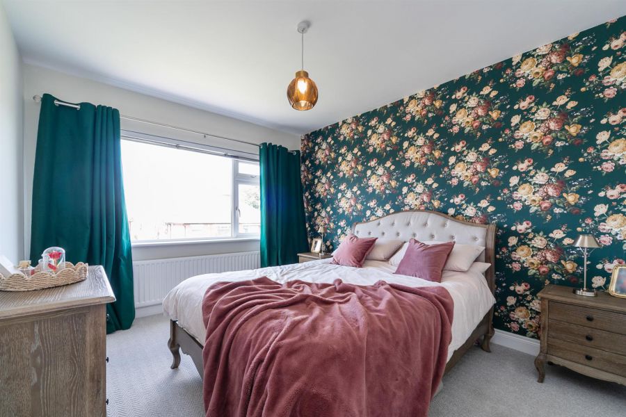 9 Glencregagh Park, Upper Knockbreda Road