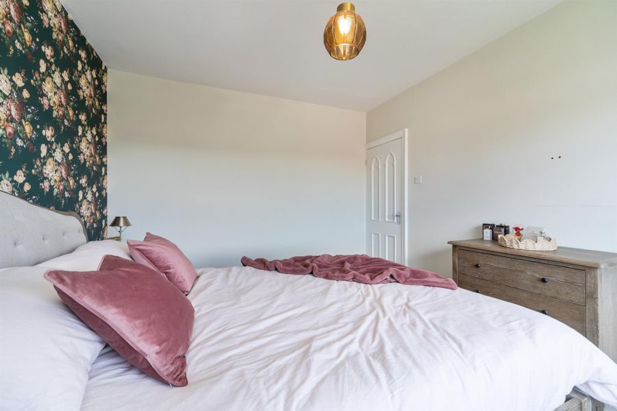9 Glencregagh Park, Upper Knockbreda Road