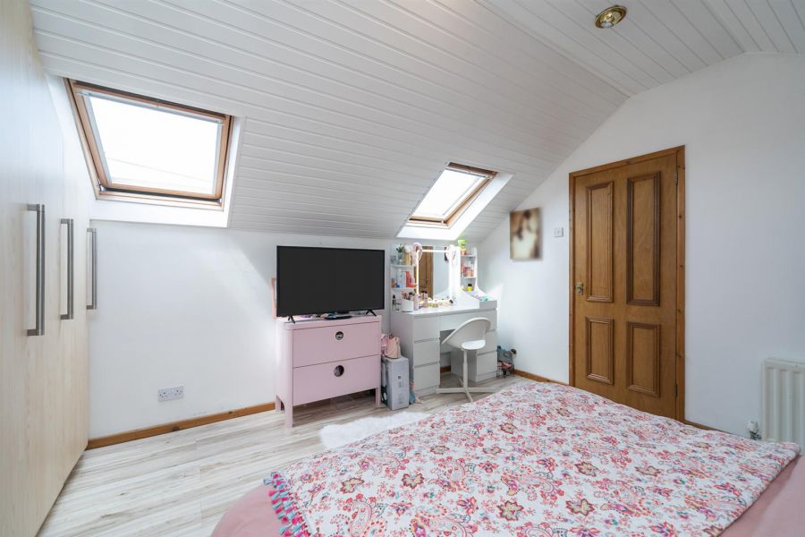 9 Glencregagh Park, Upper Knockbreda Road